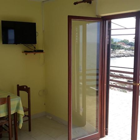 Apartments Penovic Prizba Exterior photo